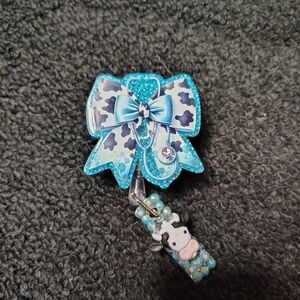 Cow Stethoscope Badge Reel Retractable Belt Clip Nurse Id Holder CNA Work Badge